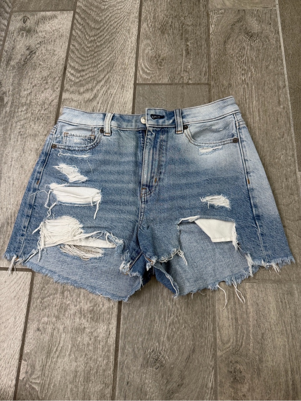 American Eagle Outfitters Light Blue Distressed Denim Cutoff Shorts